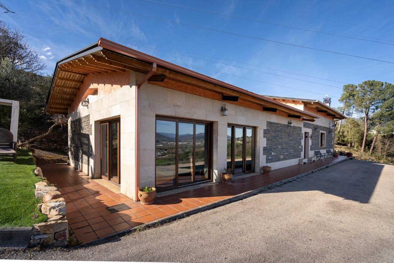 Villa Luxury Valdeorras à Valdegodos Extérieur photo